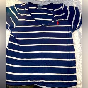 Polo. Size large.